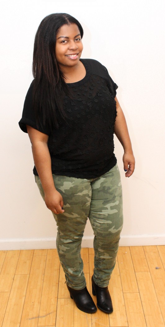 how-to-wear-military-inspired-denim-jeans-plus-size