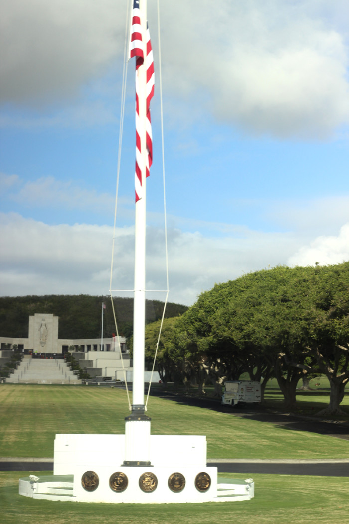 honolulu-veteran-cemetary-4