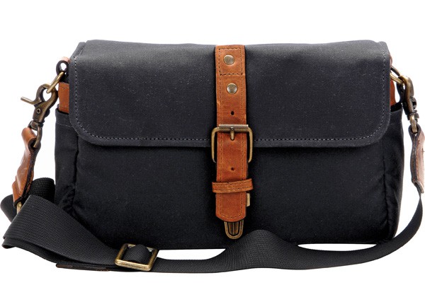 16 Cute Stylish Camera Bags for Women