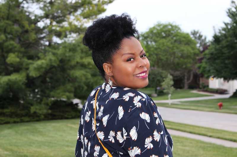 Natural hair pony puff.
