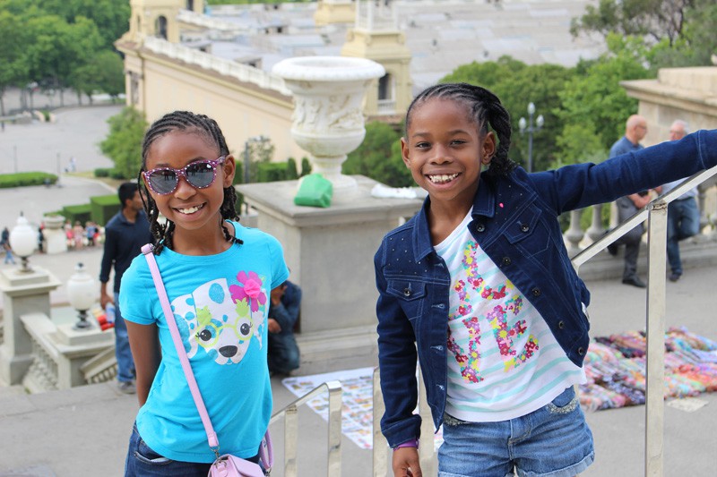sisters in barcelona spain